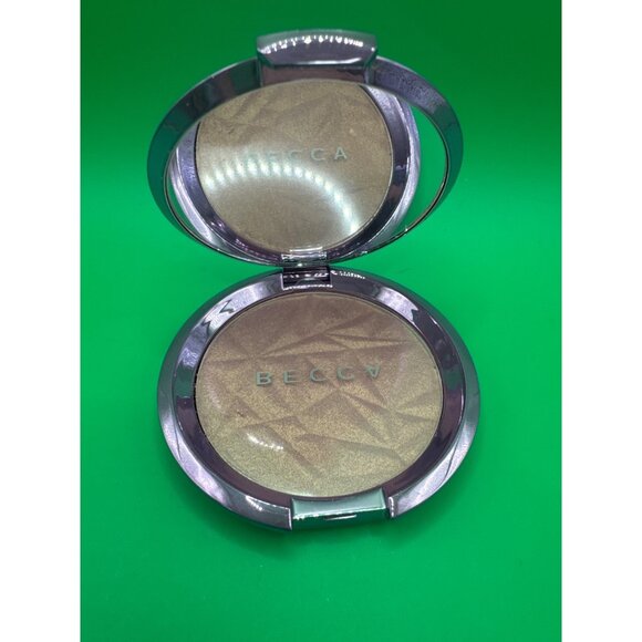 Becca Shimmering Skin Perfector Pressed Lilac Geode Highlighter 0.25 Oz - Picture 1 of 5